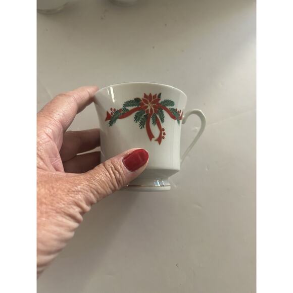 Poinsettia And Ribbons Fine China 6 Christmas Holidays Tea Cups and Creamer - Picture 6 of 15